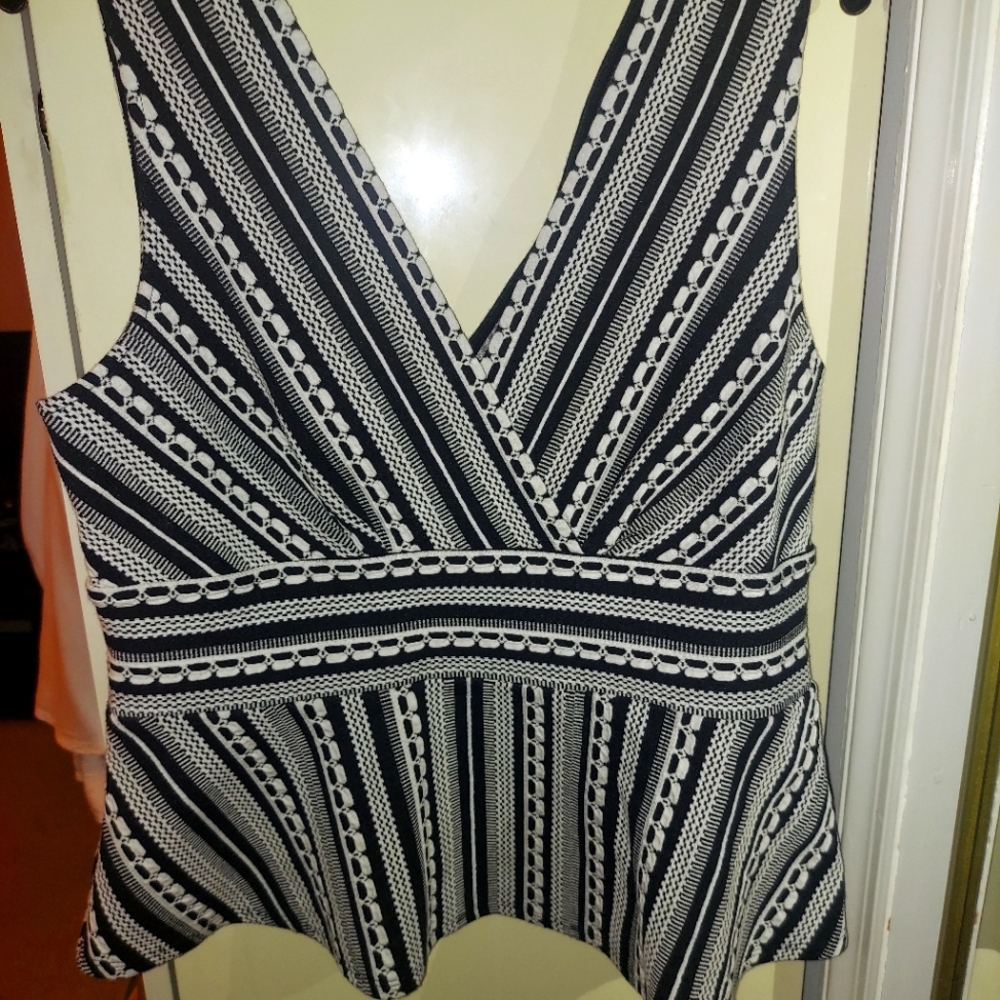 Anthropologie V-Neck Black/White Peplum Top, Size Large